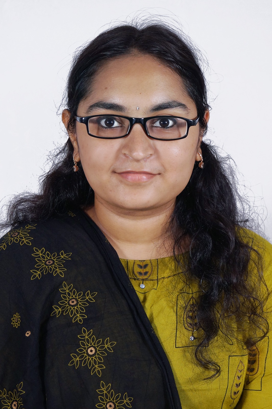 Dr. Aparna profile